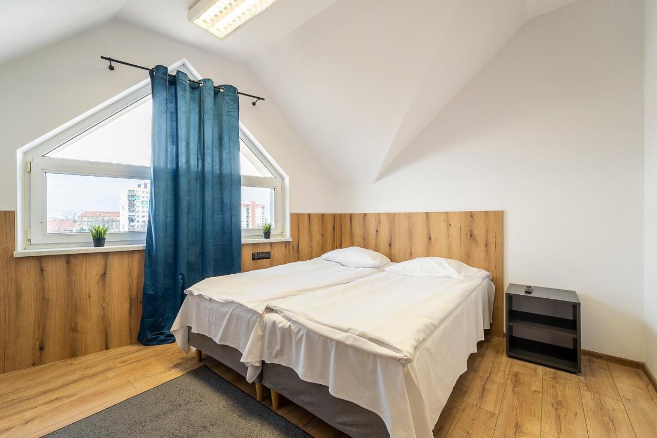 Gems Hostel Glogau Exterior foto